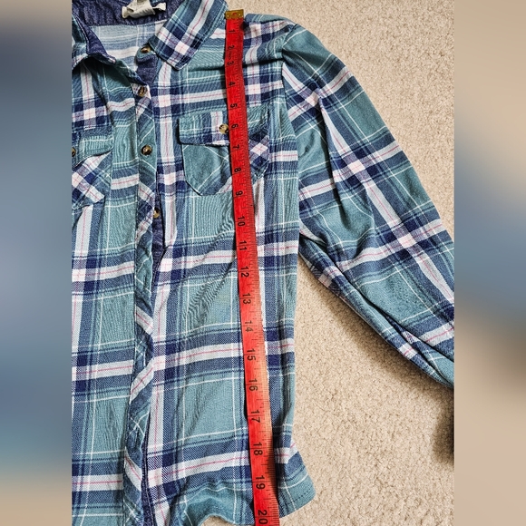 Girl's plaid fall button up shirt bundle, roll tab sleeves, Little Girl autumn - Picture 5 of 13